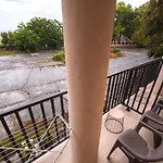 Casa 1a 4*
