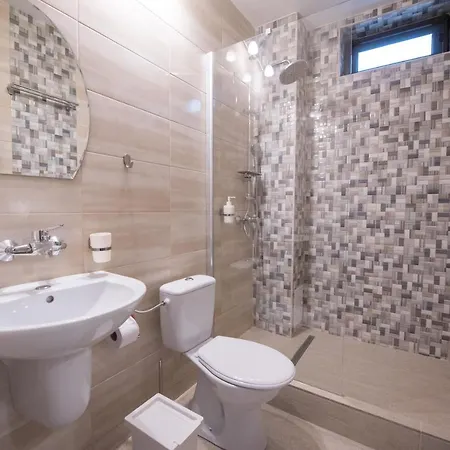 Casa 1a 4* エフォリエ・スド