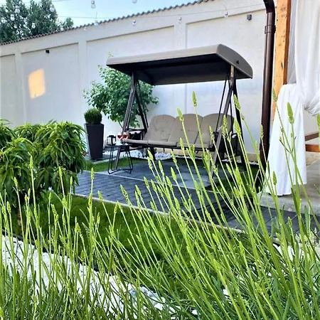Guest house Casa 1a 4*